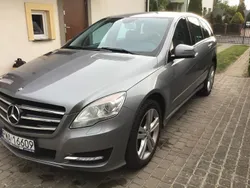 Inny kolor Używany 2010 Mercedes R350 Minivan | 65 000 zł
