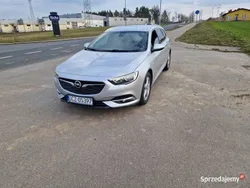 Srebrny Używany 2018 Opel Insignia Kombi | 39 500 zł (Dobra cena)