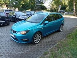 Niebieski Używany 2015 Seat Ibiza ST FR Kombi | 31 999 zł