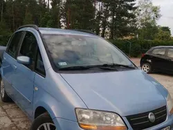 Niebieski Używany 2003 Fiat Idea Minivan | 6900 zł