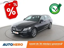 Czarny (metalik) Używany 2017 Mercedes C180 Kombi | 65 600 zł (Dobra cena)