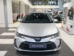 Srebrny Używany 2021 Toyota Corolla Comfort Sedan/Limuzyna | 92 850 zł (Uczciwa cena)
