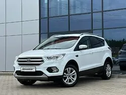 Biały Używany 2018 Ford Kuga SUV | 59 999 zł (Uczciwa cena)