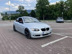 Srebrny Używany 2009 BMW 328 Coupe | 52 000 zł