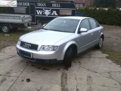 Srebrny (metalik) Używany 2001 Audi A4 Sedan/Limuzyna | 12 200 zł (Uczciwa cena)