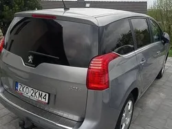 Srebrny Używany 2014 Peugeot 5008 Minivan | 28 500 zł (Super Cena)