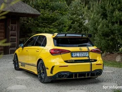 Żółty Używany 2019 Mercedes A35 AMG AMG Hatchback | 139 777 zł