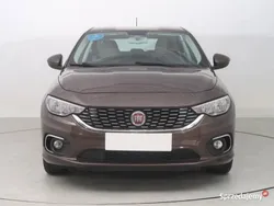 Brązowy Używany 2017 Fiat Tipo Sedan/Limuzyna | 35 999 zł (Uczciwa cena)