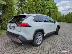 Używany 2023 Toyota RAV4 Hybrid SUV | 142 000 zł