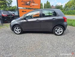 Grafitowy Używany 2009 Toyota Yaris Hatchback | 13 900 zł (Uczciwa cena)