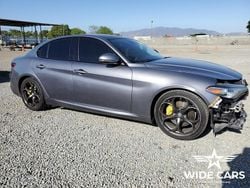 Szary (metalik) Używany 2018 Alfa Romeo Giulia Sedan/Limuzyna | 41 400 zł