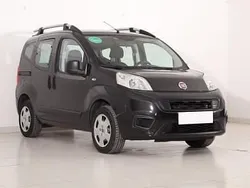 Czarny Używany 2018 Fiat Qubo Trekking Minivan | 28 999 zł