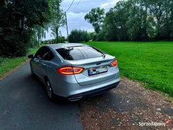 Srebrny Używany 2015 Ford Mondeo Sedan/Limuzyna | 40 000 zł (Dość drogi)