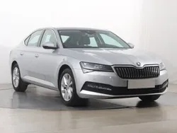 Srebrny Używany 2021 Skoda Superb Sedan/Limuzyna | 78 999 zł (Dobra cena)