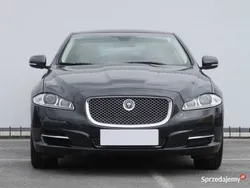 Czarny Używany 2015 Jaguar XJ Sedan/Limuzyna | 59 999 zł