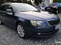 Czarny Używany 2015 Skoda Superb Kombi | 39 900 zł