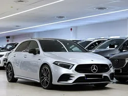Srebrny (metalik) Używany 2022 Mercedes A35 AMG AMG Hatchback | 198 900 zł (Uczciwa cena)