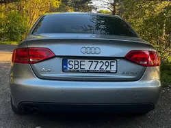 Szary Używany 2010 Audi A4 Sedan/Limuzyna | 30 000 zł (Uczciwa cena)