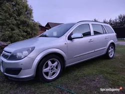 Srebrny Używany 2006 Opel Astra Kombi | 3200 zł (Dobra cena)