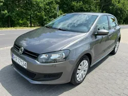 Szary Używany 2010 VW Polo Sedan/Limuzyna | 18 000 zł (Uczciwa cena)
