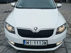 Biały Używany 2014 Skoda Octavia Kombi | 47 900 zł (Dość drogi)