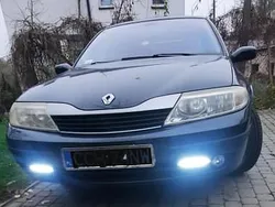 Czarny Używany 2001 Renault Laguna II Hatchback | 4900 zł