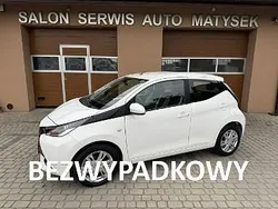 Biały Używany 2014 Toyota Aygo Hatchback | 26 900 zł (Dość drogi)