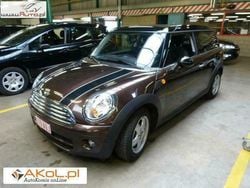 Brązowy (metalik) Używany 2009 Mini Clubman Kombi | 44 300 zł