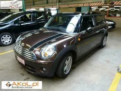 Brązowy (metalik) Używany 2009 Mini Clubman Kombi | 44 300 zł