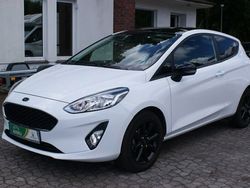 Biały Używany 2018 Ford Fiesta Hatchback | 38 800 zł (Uczciwa cena)