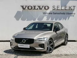 Szary Używany 2021 Volvo S60 Sedan/Limuzyna | 134 900 zł (Uczciwa cena)