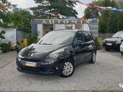 Czarny (metalik, perła) Używany 2010 Renault Scénic III Minivan | 19 800 zł