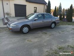 Beżowy Używany 1995 Toyota Camry Sedan/Limuzyna | 19 900 zł