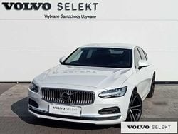 Biały Używany 2024 Volvo S90 Sedan/Limuzyna | 193 900 zł (Uczciwa cena)