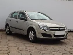 Srebrny Używany 2005 Opel Astra Hatchback | 6499 zł (Uczciwa cena)