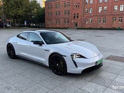 Używany 2020 Porsche Taycan 4S Performance Package Sedan/Limuzyna | 279 000 zł