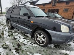 Czarny Używany 2005 Hyundai Santa Fe SUV | 5900 zł