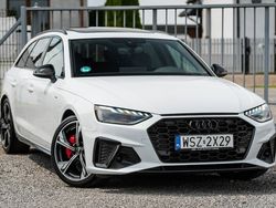 Biały Używany 2024 Audi A4 Kombi | 179 900 zł