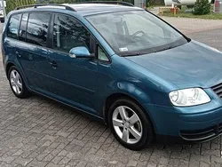 Zielony Używany 2005 VW Touran Minivan | 12 000 zł