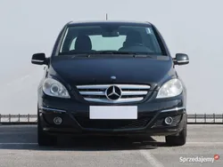 Czarny Używany 2009 Mercedes B180 Minivan | 22 999 zł (Dość drogi)