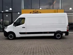 Biały Używany 2023 Opel Movano Van | 147 588 zł