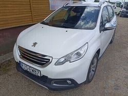 Biały Używany 2015 Peugeot 2008 SUV | 27 500 zł (Uczciwa cena)