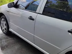 Srebrny Używany 2003 Skoda Fabia Hatchback | 7500 zł (Dość drogi)