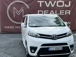 Biały (metalik) Używany 2022 Toyota Proace Verso Kombi | 124 900 zł (Uczciwa cena)