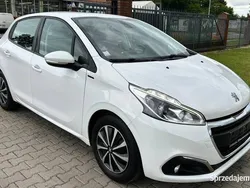 Używany 2018 Peugeot 208 Hatchback | 24 900 zł (Super Cena)