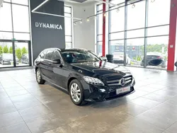 Czarny Używany 2020 Mercedes C180 Kombi | 97 900 zł (Uczciwa cena)
