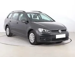 Szary Używany 2018 VW Golf VII Kombi | 39 999 zł (Uczciwa cena)
