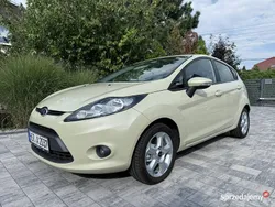 Złoty (metalik) Używany 2009 Ford Fiesta Hatchback | 19 900 zł (Uczciwa cena)