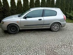 Srebrny Używany 2004 Nissan Almera Hatchback | 3200 zł