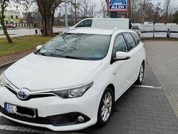 Biały Używany 2017 Toyota Auris Kombi | 53 000 zł (Uczciwa cena)